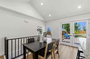 2273 E 2700 S, Salt Lake City, UT 84109 - Photo 12
