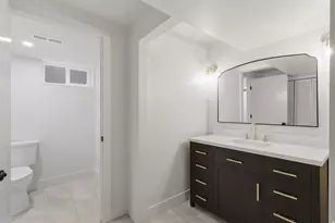 8570 S 440 E, Sandy, UT 84070 - Photo 18