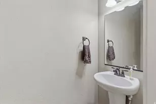 1873 W 800 N, Farmington, UT 84025 - Photo 18