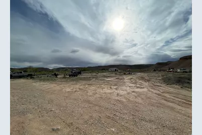 240 E Horseshoe Bend Rd, Vernal, UT 84078 - Photo 2