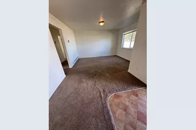 47 W 600 N, Vernal, UT 84078 - Photo 6