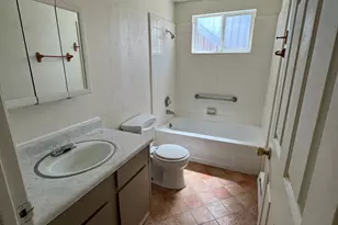 47 W 600 N, Vernal, UT 84078 - Photo 10