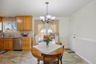 8041 S Bueno Vista Dr W, West Jordan, UT 84088 - Photo 16