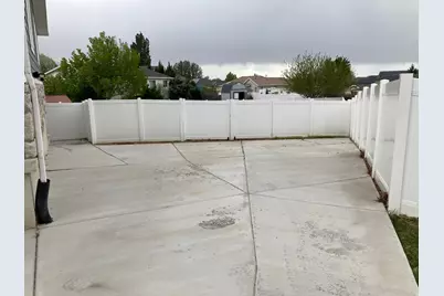 6586 W Sunrise Ridge Ct S, West Valley, UT 84128 - Photo 26