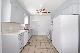 676 S 500 W, Provo, UT 84601 - Photo 14