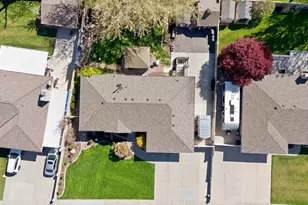 9489 S Kirkside Dr, South Jordan, UT 84009 - Photo 52