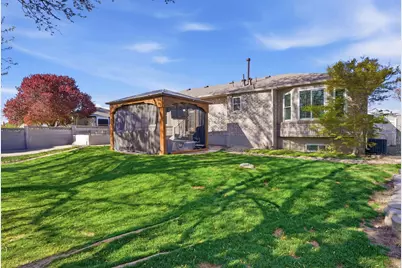 9489 S Kirkside Dr, South Jordan, UT 84009 - Photo 44