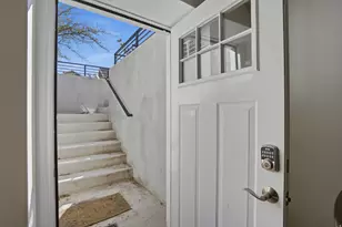 9489 S Kirkside Dr, South Jordan, UT 84009 - Photo 42