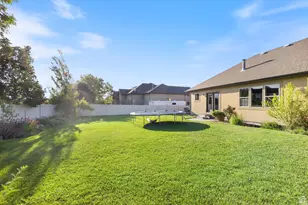 977 W White Wulff Dr, Bluffdale, UT 84065 - Photo 24