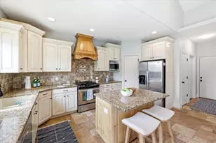 977 W White Wulff Dr, Bluffdale, UT 84065 - Photo 8