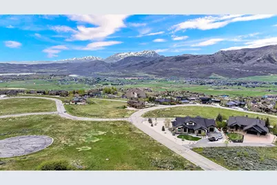 3722 N Porcupine Ridge Dr #105, Eden, UT 84310 - Photo 22