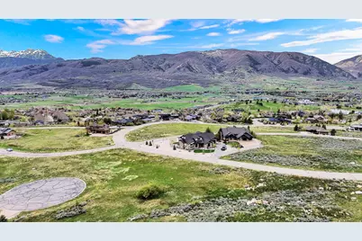 3722 N Porcupine Ridge Dr #105, Eden, UT 84310 - Photo 14