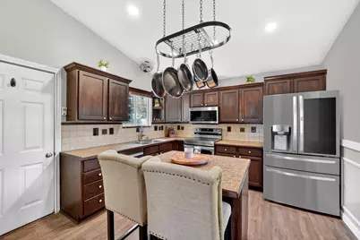 634 N 1300 W, Clinton, UT 84015 - Photo 8