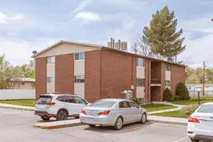 4005 S 300 E, Murray, UT 84107 - Photo 2