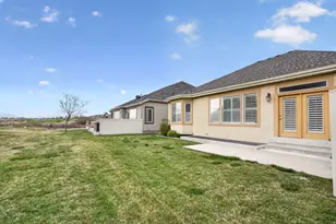 2618 N Turnberry Ct, Lehi, UT 84048 - Photo 2