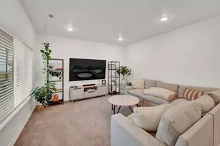 3078 N Bend Ln E, Layton, UT 84040 - Photo 4