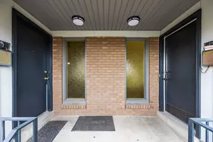 2025 S Broadmoor St, Salt Lake City, UT 84108 - Photo 2