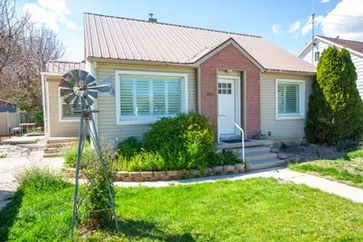 225 N 200 E, Tremonton, UT 84337 - Photo 2