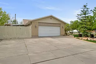 8691 S 1185 E, Sandy, UT 84094 - Photo 6