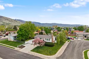 523 Mountain Rd, Centerville, UT 84014 - Photo 26
