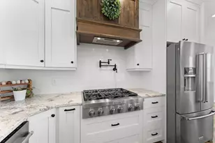 4677 N Selma Way, Erda, UT 84074 - Photo 10