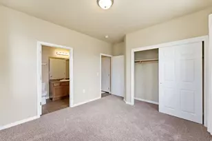 897 Halstead Dr, North Salt Lake, UT 84054 - Photo 14