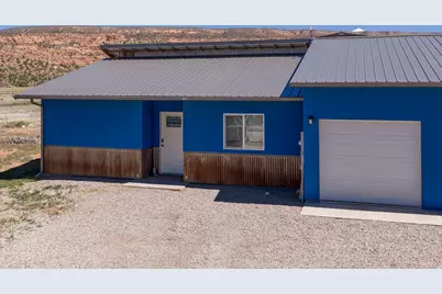 71 N Mount Peale Dr, Moab, UT 84532 - Photo 20