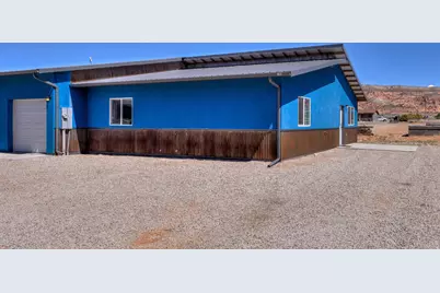 71 N Mount Peale Dr, Moab, UT 84532 - Photo 24