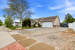 7745 S 5080 W, West Jordan, UT 84081 - Photo 4
