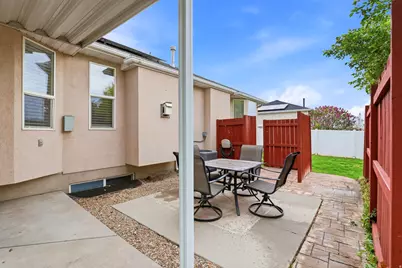 7745 S 5080 W, West Jordan, UT 84081 - Photo 34