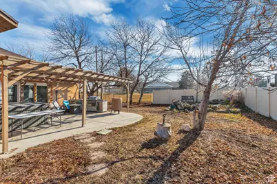 120 Deseret Cir, Grantsville, UT 84029 - Photo 14
