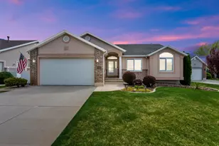 543 E 2300 N, North Ogden, UT 84414 - Photo 1