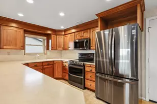 731 W 3750 N, Pleasant View, UT 84414 - Photo 10