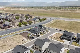 6632 S Glade Creek Dr W, West Jordan, UT 84081 - Photo 32