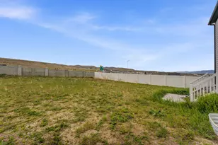 2503 N Velvet Moon Dr, Saratoga Springs, UT 84045 - Photo 22