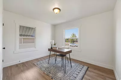 270 E 400 N, Bountiful, UT 84010 - Photo 24