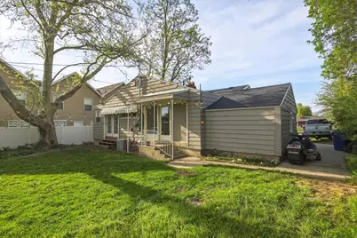 270 E 400 N, Bountiful, UT 84010 - Photo 40