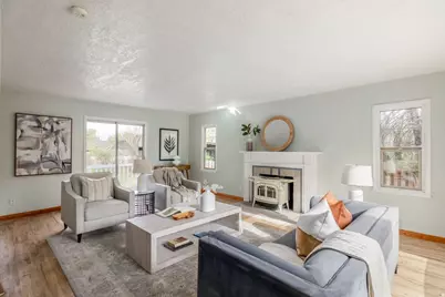 1358 E 6400 S, Salt Lake City, UT 84121 - Photo 2