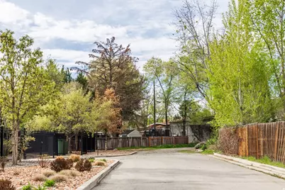 1358 E 6400 S, Salt Lake City, UT 84121 - Photo 34