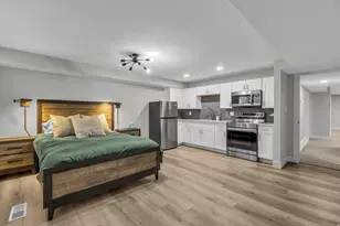 1893 E Lincoln Ln, Holladay, UT 84124 - Photo 30