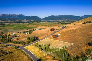 9028 E 950 N, Huntsville, UT 84317 - Photo 1