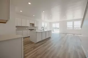388 E Clear Granite Way, Eagle Mountain, UT 84005 - Photo 22