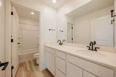 388 E Clear Granite Way, Eagle Mountain, UT 84005 - Photo 38
