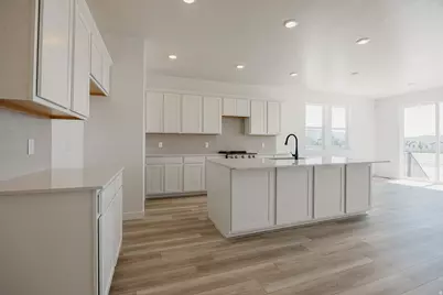 388 E Clear Granite Way, Eagle Mountain, UT 84005 - Photo 6
