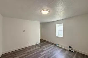 548 E 27th St, Ogden, UT 84401 - Photo 10