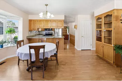 225 N 400 W, Orem, UT 84057 - Photo 4