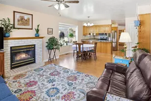 225 N 400 W, Orem, UT 84057 - Photo 2