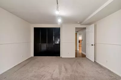 8329 S Escalante Dr, Sandy, UT 84093 - Photo 26