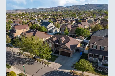 5113 W Buckeye View Way S, Riverton, UT 84096 - Photo 10