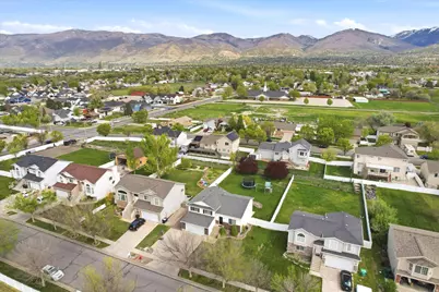 1621 S 1470 W, Woods Cross, UT 84087 - Photo 28